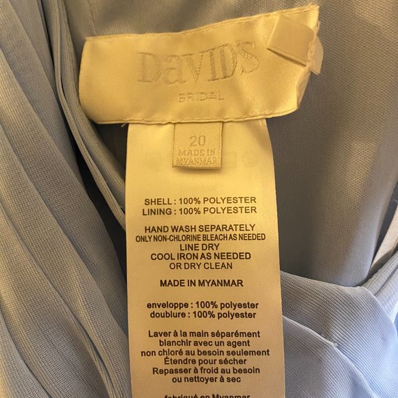 Crisscross off-the-shoulder mesh bridesmaid dress - Picture 3 of 4